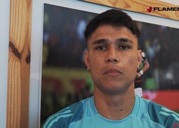 Luiz Araújo e Léo Ortiz projetam clássico contra o Vasco neste domingo