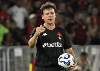 Outros tópicos da coletiva de Fernando Diniz após Flamengo 1 x 1 Vasco