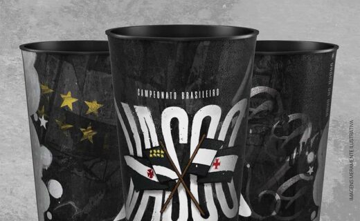 Campeonato brasileiro Vasco Cruzeiro em copo personalizado.