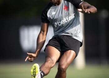 Arquivo_jogador_futebol.jpg.