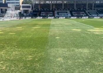 Grama do estádio do Vasco da Gama.