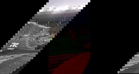 Gol do Vasco no estádio São Januário durante jogo oficial.