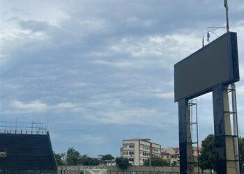 Vasco da Gama stadium campo vazio com gramado bem cuidado.