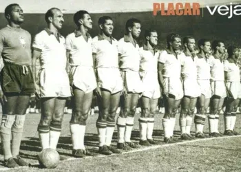 Jogadores do time do Vasco em formação antiga.