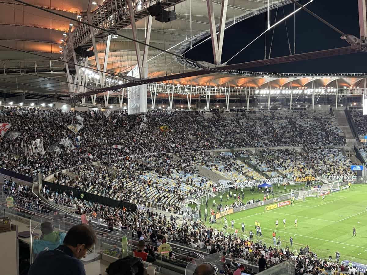 Vasco da Gama Stadium during a match.