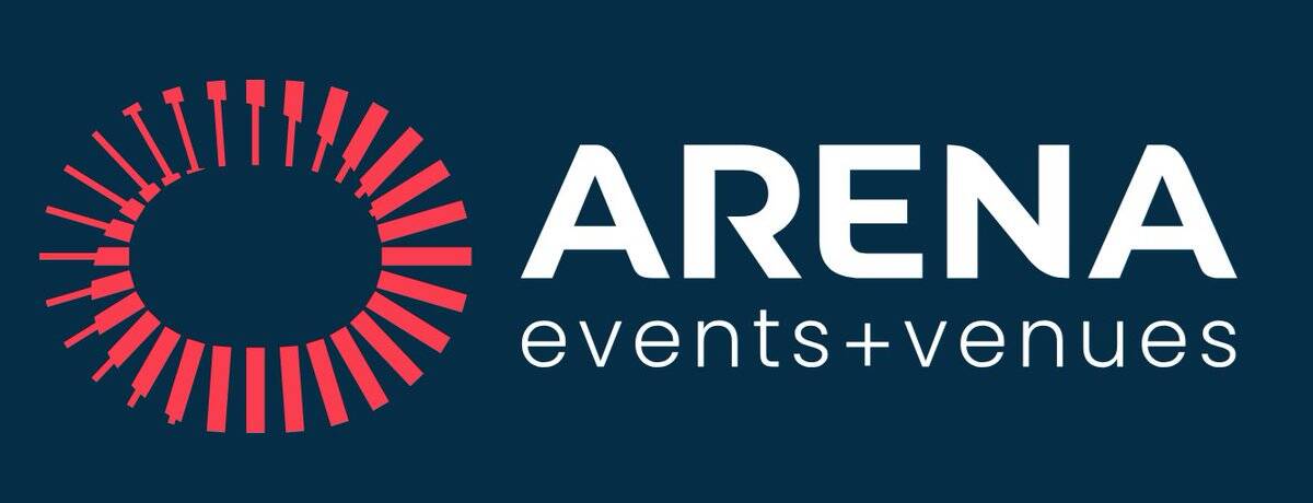 LOGO de Arena Events + Venues, formato circular com linhas vermelhas sobre fundo azul escuro.
