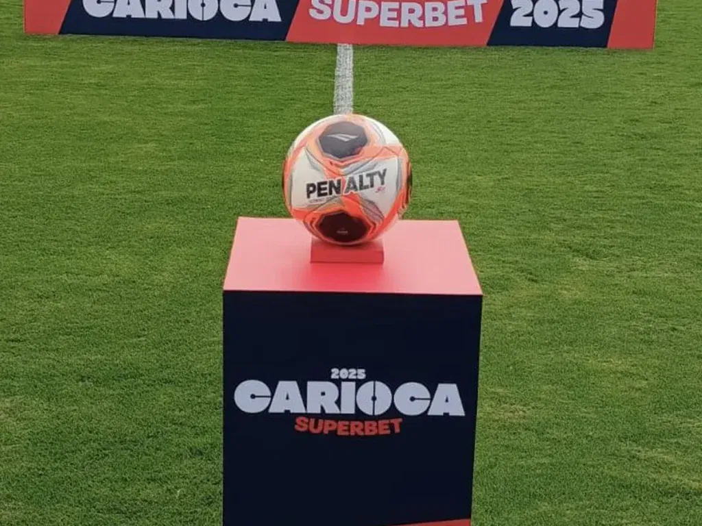 20251024-140517-1-foto-divulgacao-x-fferj-1 Bola de futebol do Carioca Superbet 2025.