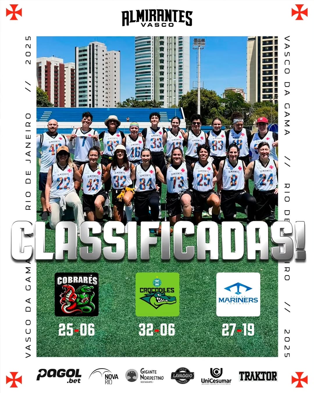 20251025-213254-1-1-1-1 Vasco feminino jogando com uniforme branco e preto.