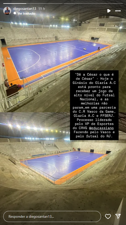 20251029-090120-1 Pista de futsal no ginásio do Olaria A.C. iluminada e preparada para jogo de alto nível.