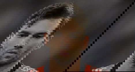 Jogador de futebol Vasco da Gama em campo.