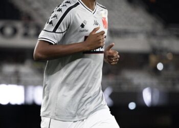 Camisa do jogador do Vasco.