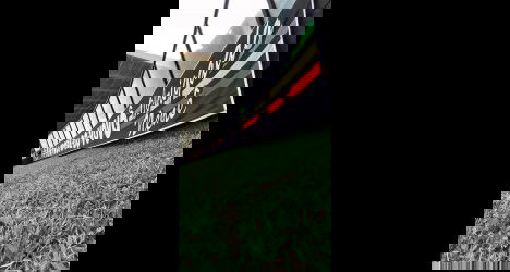 Vasco da Gama no estádio com grama verde.