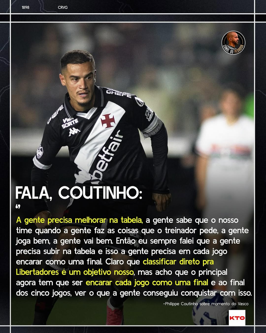 Coutinho jogando pelo Vasco, uniforme preto e branco.