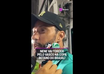 Nene falando com torcedor do Vasco.