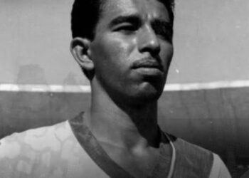 Vasca no uniforme, homenagem ao pai.