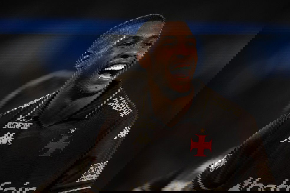 20251118-184654-1-15-rayan-do-vasco-foto-jorge-rodriguesagif Rayan, do Vasco — Foto: Jorge Rodrigues/AGIF