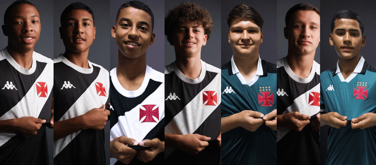 Vasco da Gama jogadores jovens de futebol em uniformes pretos e brancos.