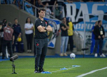 Veja mais detalhes da entrevista coletiva de Fernando Diniz após Grêmio 2 x 0 Vasco.
