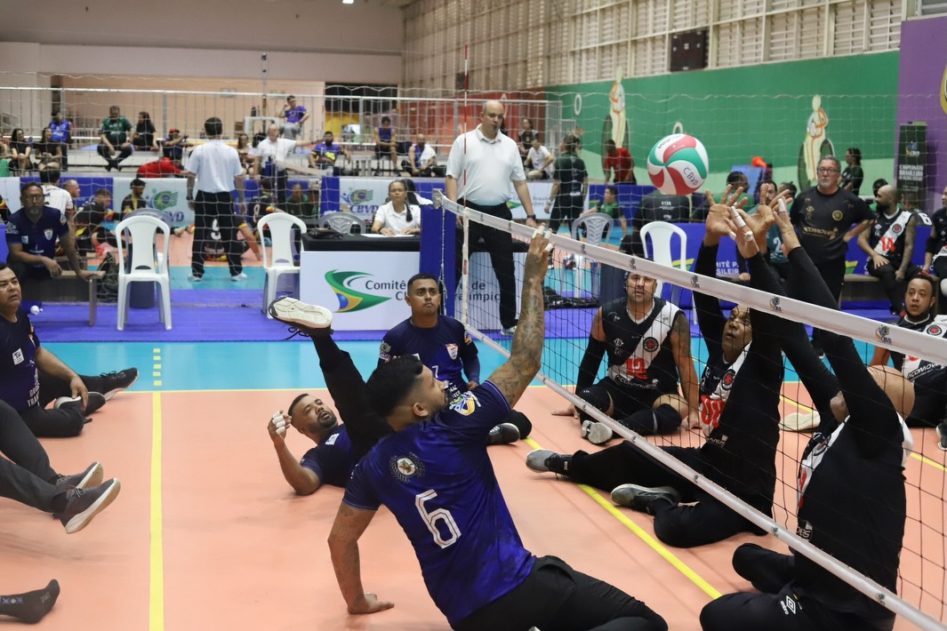 20251215-021657-1-1-1-1