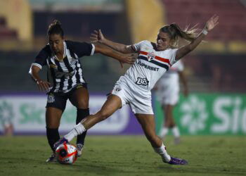Vasco enfrenta o São Paulo: confira as escalações e onde acompanhar a partida da Copa do Brasil feminina