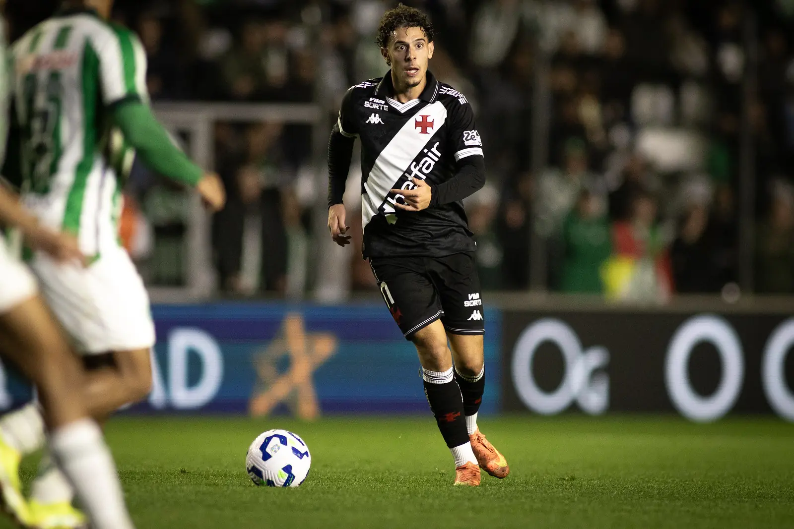 54734739208_b3334093ed_h