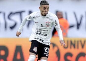 Adson nos tempos do Corinthians