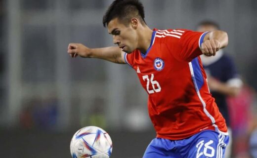 Alexander Aravena pela Seleção do Chile