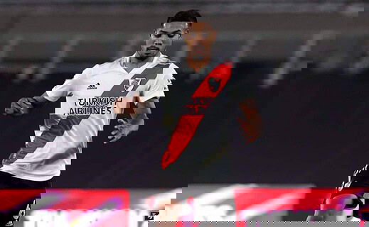 David Martínez, zagueiro do River Plate