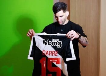 Vasco divulga acordo com Garré, que fará exames médicos antes de ser oficializado como novo jogador do time.
