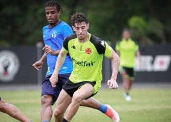 Vasco vence o Maricá por 4 a 2 em jogo-treino; titulares foram derrotados por 2 a 1.