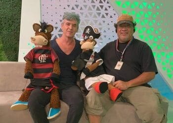 Artista que dá vida aos Cavalinhos do Fantástico revela que o do Vasco é seu favorito.