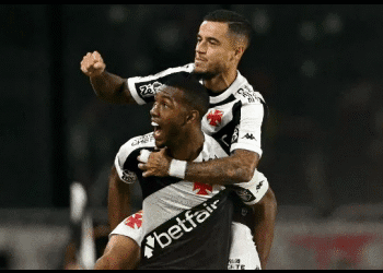 VASCO DERROTA O MELGAR POR 3 A 0 EM SÃO JANUÁRIO E CLASSIFICA-SE NA SUL-AMERICANA