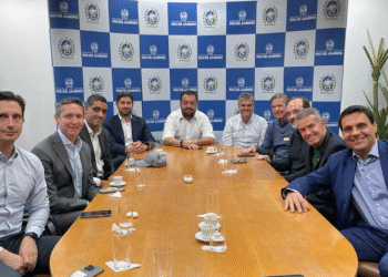 Justiça solicita, mas 777 não esclarece sobre o leilão da SAF do Vasco.