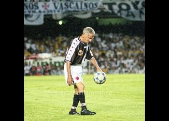 Falece aos 98 anos Jankel Schor, conhecido como o ‘Vovô das Embaixadinhas’