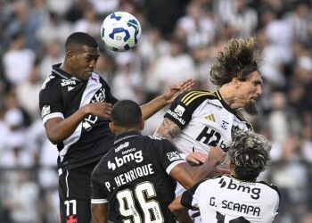 VASCO E ATLÉTICO-MG TERMINAM EM EMPATE NO SÃO JANUÁRIO: 1 A 1