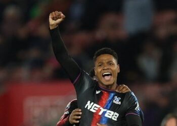 Vasco perto de anunciar Matheus França após acerto com Crystal Palace