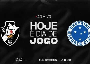 Bandeiras do Vasco e Cruzeiro lado a lado.