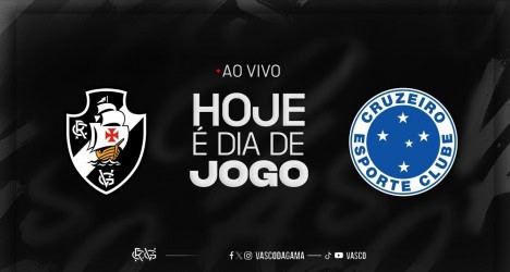 Bandeiras do Vasco e Cruzeiro lado a lado.
