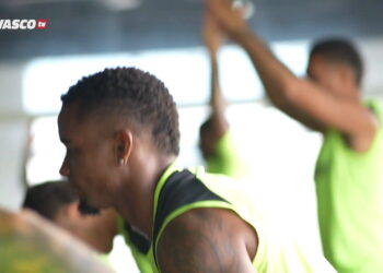 Vasco realiza treino em Maceió após partida das oitavas de final da Copa do Brasil