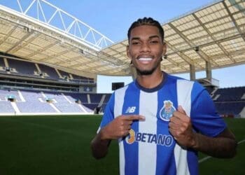 Eric Pimentel é anunciado pelo Porto