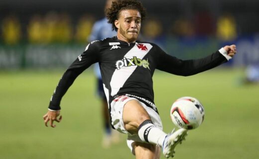 Figueiredo durante o jogo contra o CSA