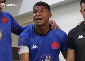 Halls inflama vestiário do Vasco na vitória sobre o Boavista