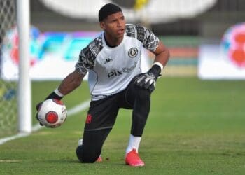 Halls, goleiro do Vasco da Gama