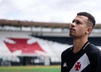 João Victor em São Januário