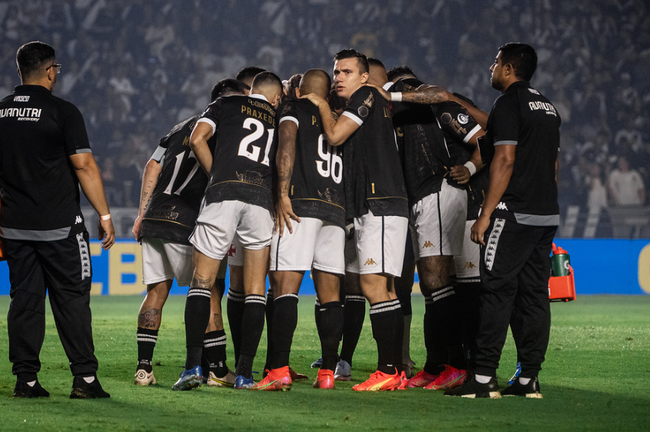 jogadores-png-650x0_q95_crop Jogadores