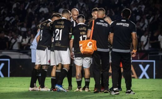 Jogadores do Vasco em São Januário