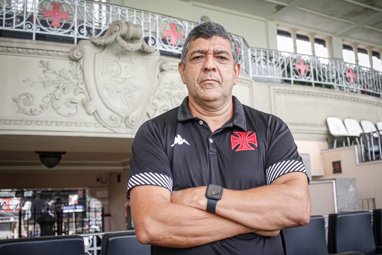 Jorge Barcellos é o novo técnico do feminino do Vasco
