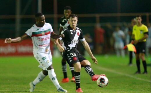 Lucas Piton durante o jogo contra a Portuguesa-RJ