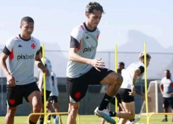 Marlon Gomes em treino do Vasco