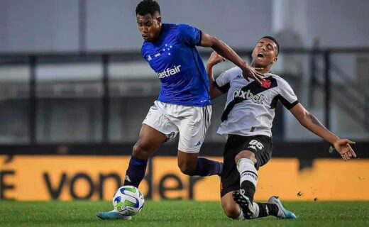 Matheus Jussa em duelo contra Mateus Carvalho